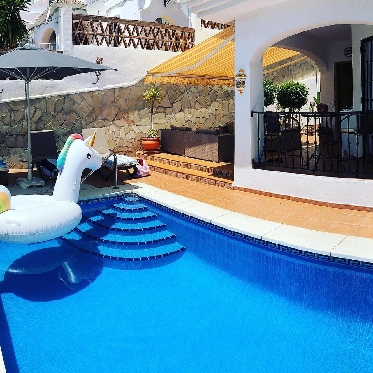 Marina Bella 1F Menyber Apartment Nerja Bagian luar foto