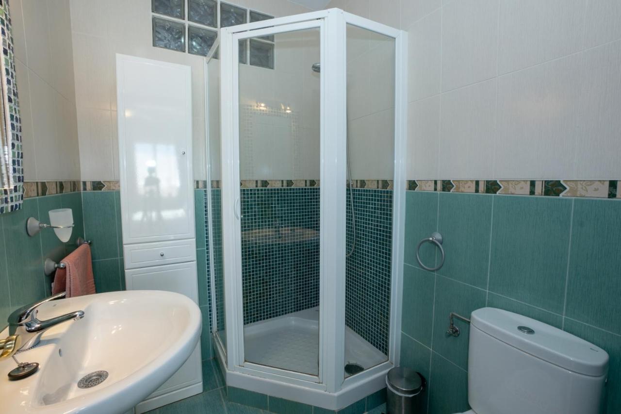 Marina Bella 1F Menyber Apartment Nerja Bagian luar foto