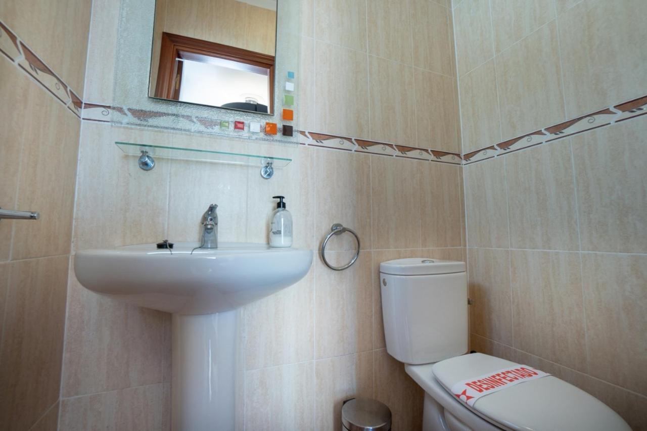 Marina Bella 1F Menyber Apartment Nerja Bagian luar foto